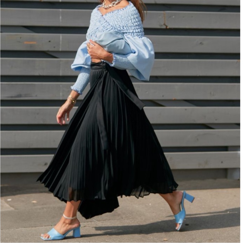 Zara blue leather heeled sandals - Picture 3 of 11